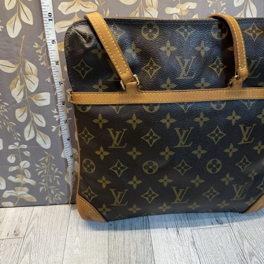 LOUIS VUITTON Monogram Coussin GM Shoulder Bag LV Authentic Vintage READ